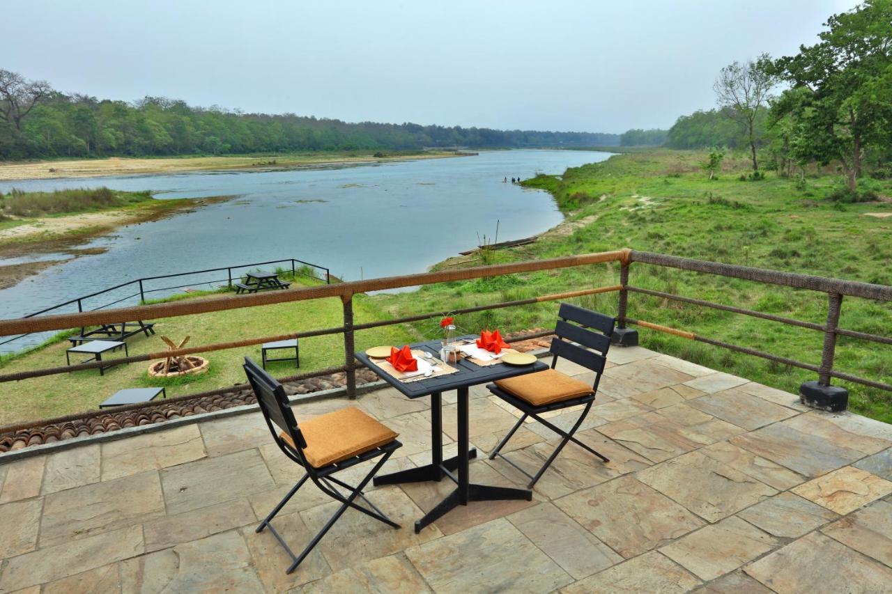 Jungle Villa Resort - Near Chitwan National Park Eksteriør bilde