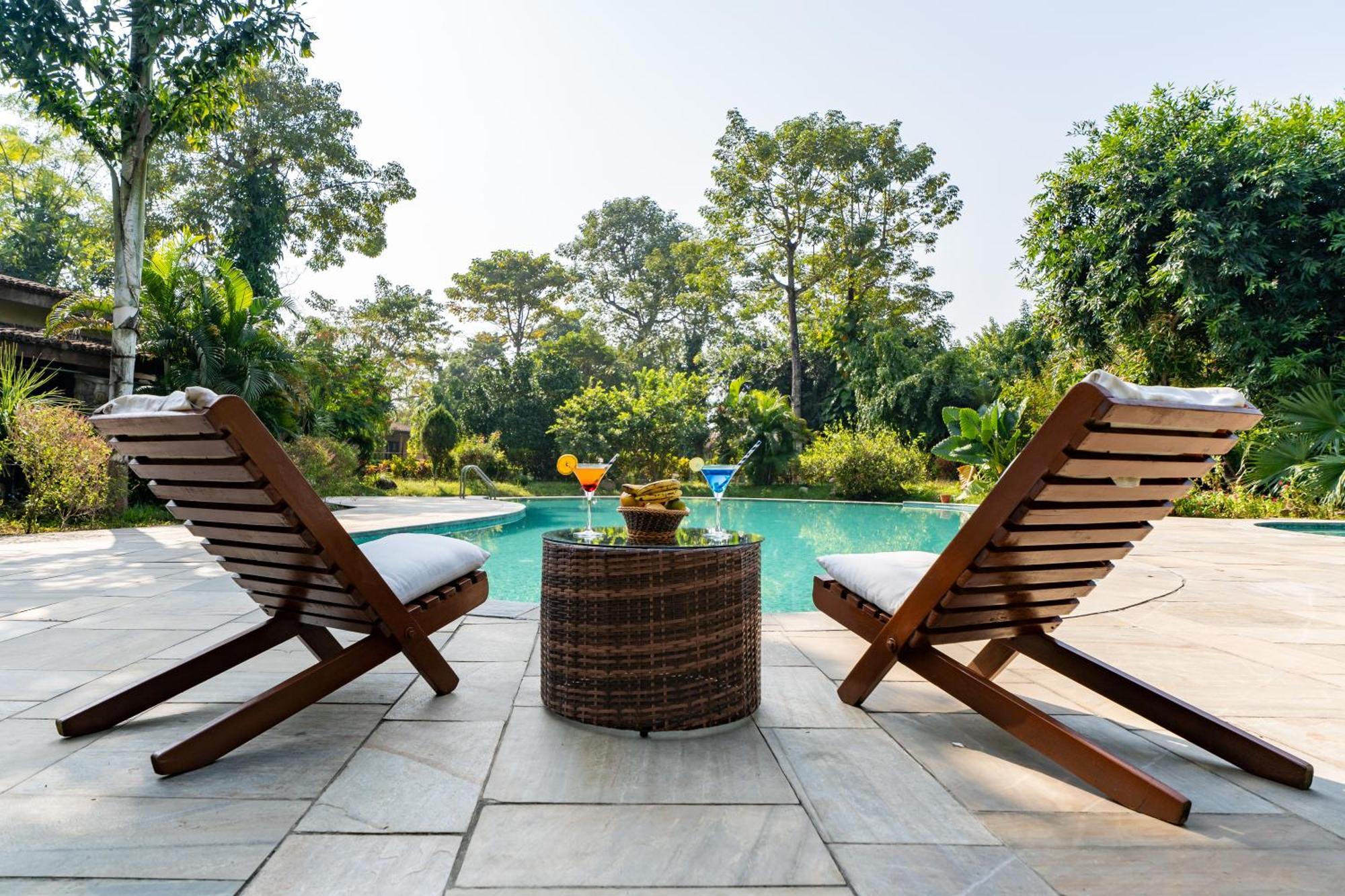 Jungle Villa Resort - Near Chitwan National Park Eksteriør bilde